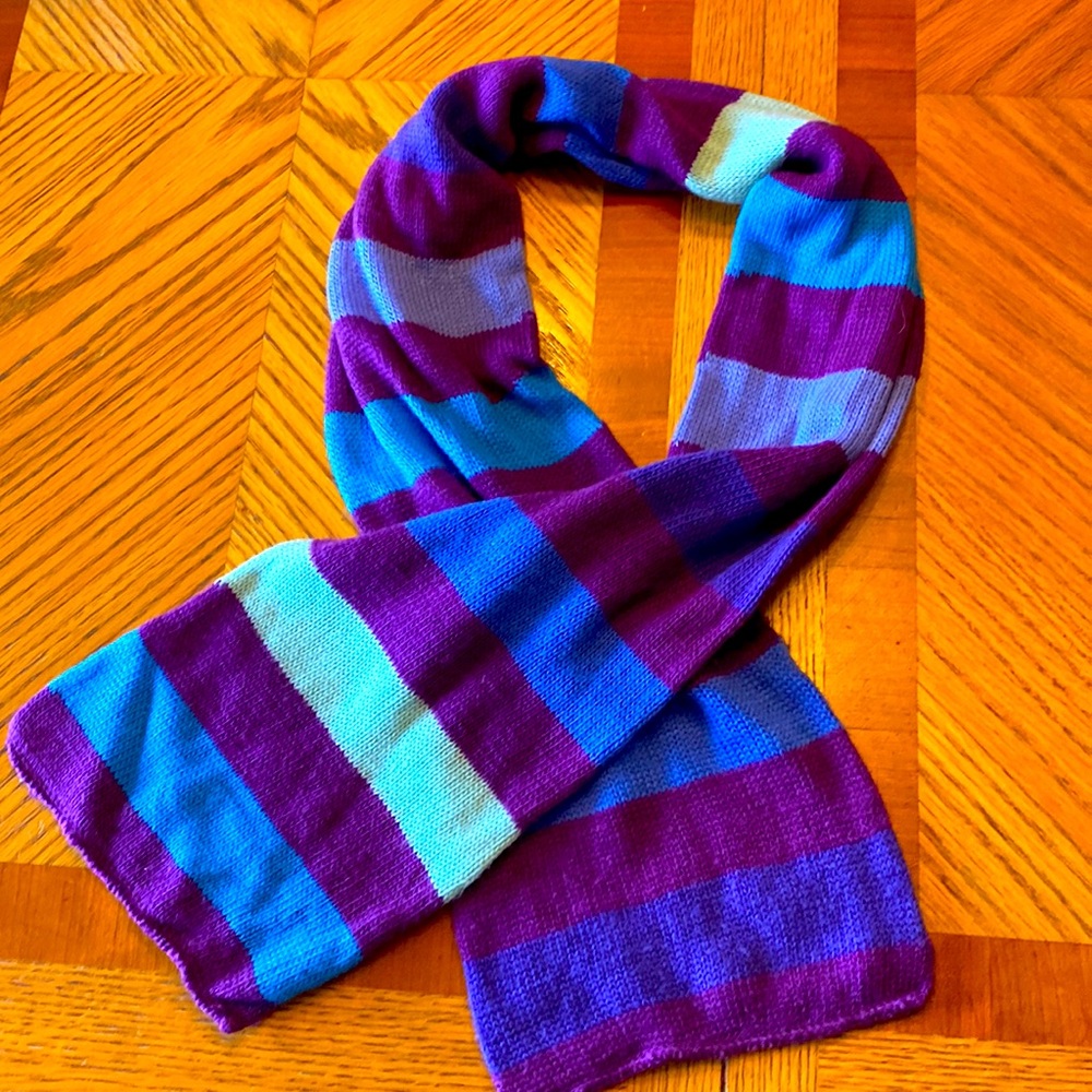 Multicoloured scarf